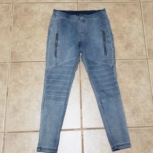 HUE Denim Leggings